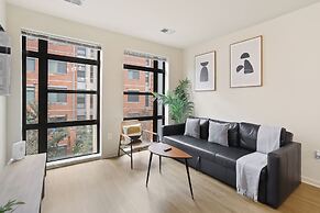 DC Charm in Crystal Apartments