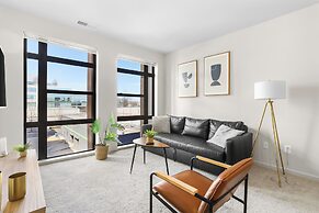 DC Charm in Crystal Apartments