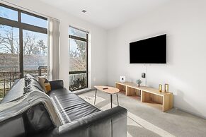 DC Charm in Crystal Apartments