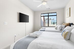 DC Charm in Crystal Apartments