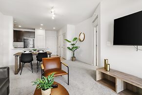 DC Charm in Crystal Apartments