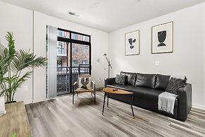 DC Charm in Crystal Apartments