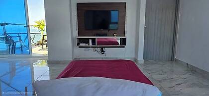 Room-sofa Bed Stay Rooftop Pool & Gym, A