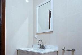 Ocean Breeze Luxury Apartments