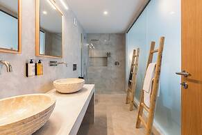 Casa Malia Luxury Guest House