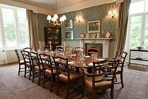 Chesthill House & Estate