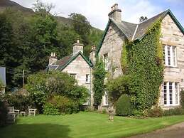 Chesthill House & Estate