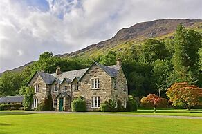 Chesthill House & Estate