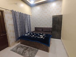 Sudarshan Home Stay
