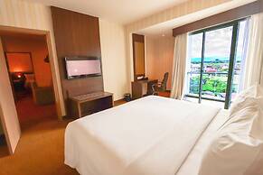 LABERSA HOTEL AND CONVENTION CENTER TOBA