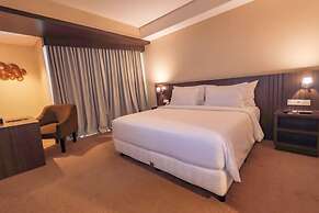 LABERSA HOTEL AND CONVENTION CENTER TOBA