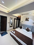 Hotel Care Residency