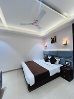 Hotel Care Residency