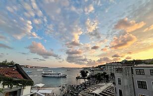 Levant Pension de Luxe