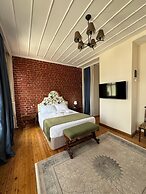 Levant Pension de Luxe