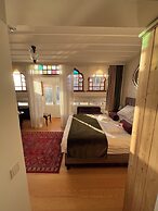 Levant Pension de Luxe