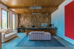 Yueyangli Garden Hotel