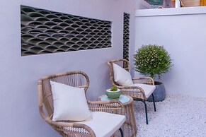 Yueyangli Garden Hotel