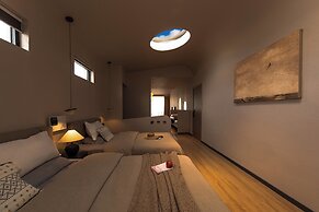 Shangri La Yi Shan Ban Yun Inn