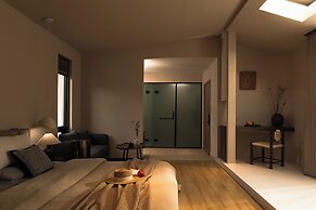 Shangri La Yi Shan Ban Yun Inn