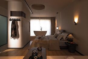 Shangri La Yi Shan Ban Yun Inn