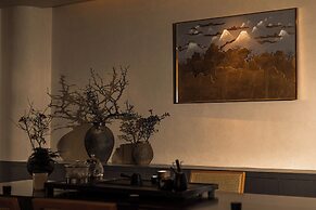 Shangri La Yi Shan Ban Yun Inn