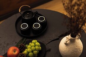 Shangri La Yi Shan Ban Yun Inn