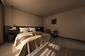 Shangri La Yi Shan Ban Yun Inn