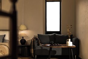 Shangri La Yi Shan Ban Yun Inn