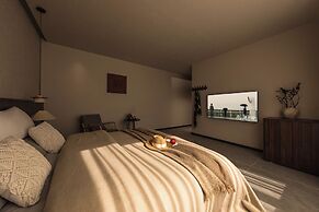 Shangri La Yi Shan Ban Yun Inn