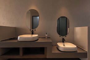 Shangri La Yi Shan Ban Yun Inn