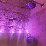 Charming San Gimignano Apartment With City Views