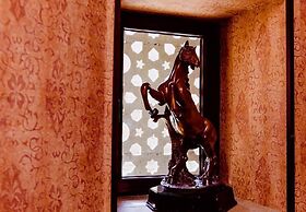 Royal Historical Palace Hotel