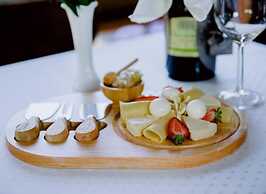 Royal Historical Palace Hotel