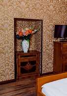 Royal Historical Palace Hotel