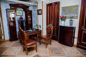 Royal Historical Palace Hotel