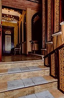 Royal Historical Palace Hotel