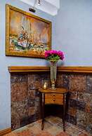 Royal Historical Palace Hotel