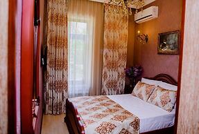 Royal Historical Palace Hotel