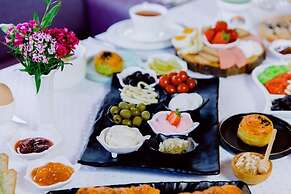 Royal Historical Palace Hotel