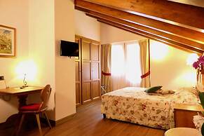 Dream hotel