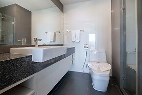 Suite C416 at 6th Avenue Surin Residence