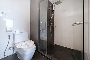 Suite C416 at 6th Avenue Surin Residence