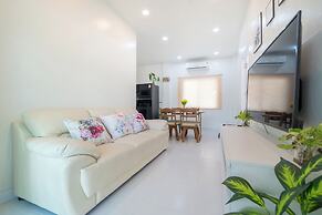 Beachfront 2BR Pool Villa DelMar Kamala