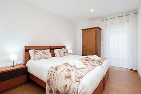 Casa Petisqueira 54 Paredes -Oporto