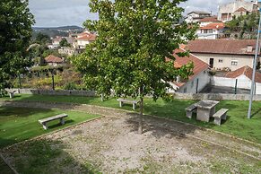 Casa Petisqueira 54 Paredes -Oporto