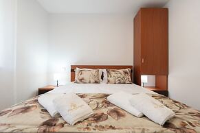 Casa Petisqueira 54 Paredes -Oporto