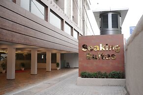 Seaking Suites