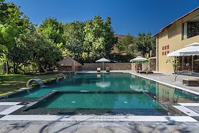 Tree of Life Amara Resorts & Spa Udaipur