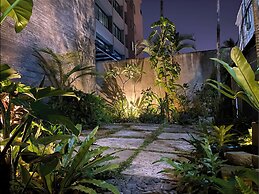 Thang House - Close To Nature